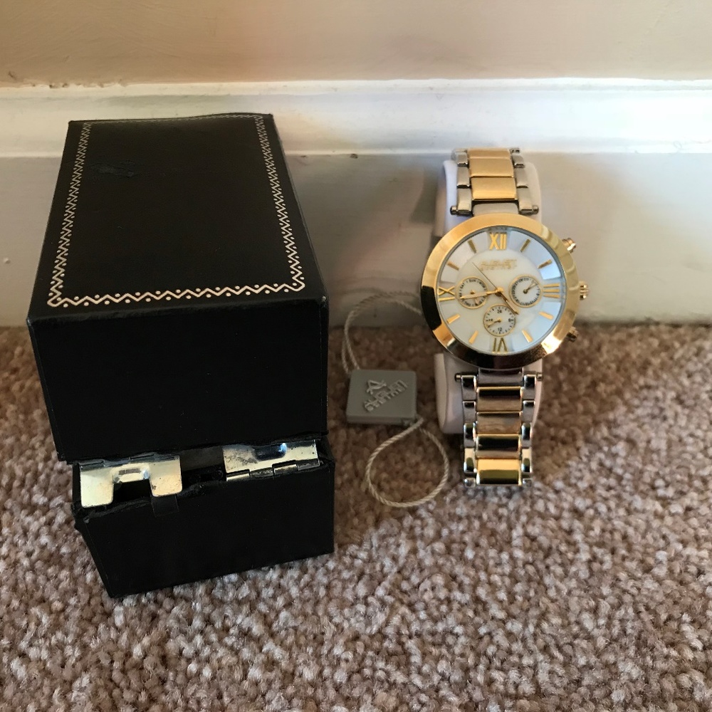 August Steiner Womens Watch Multi Tone Multi-Funct - Picture 3 of 8